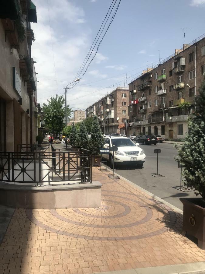 Armenian Inn Erevan Exterior foto